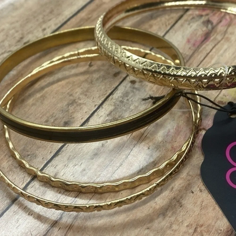 paparazzi ✨4 bangle